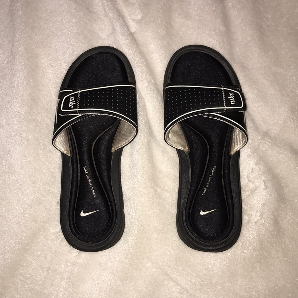 Memory foam Nike slides